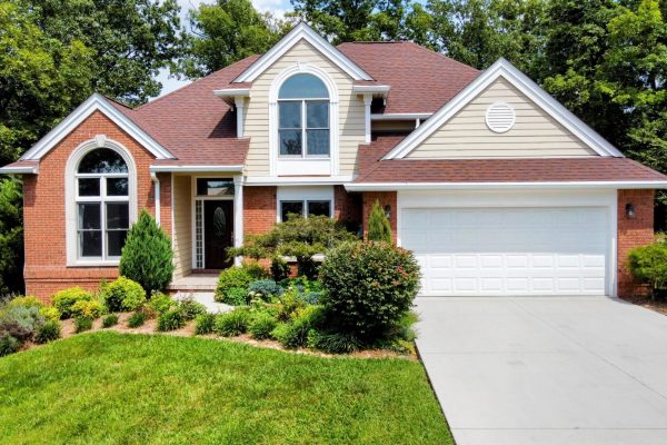 1113 Foxwood Drive, Sevierville, TN 37862 1113 Foxwood Drive, Sevierville, TN 37862